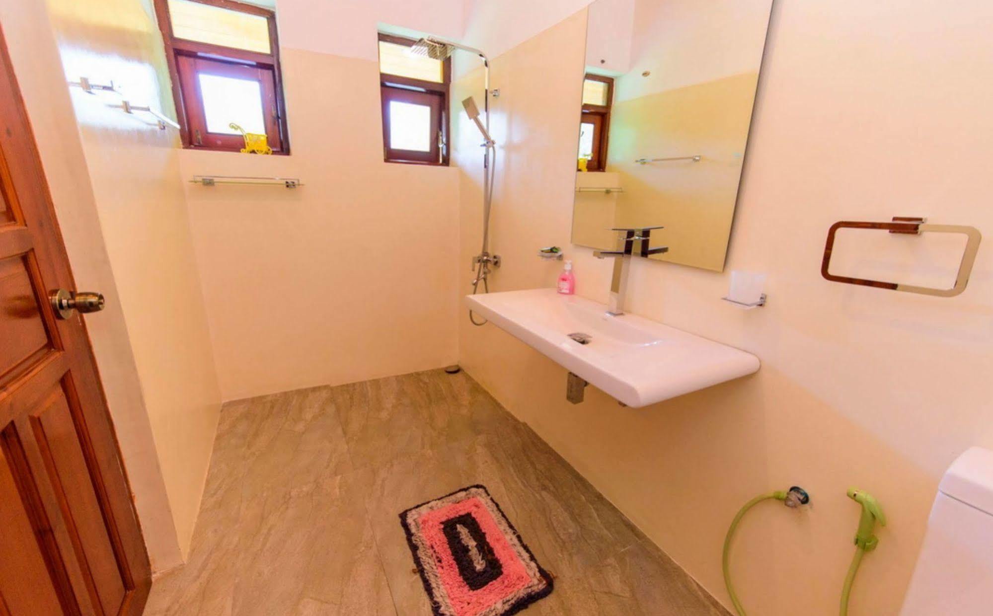 Hikka Hide Villa Hikkaduwa Exteriér fotografie